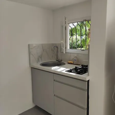 Apartment Magnifique Rez De Jardin Tropezien Saint-Tropez